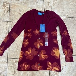 NWT simply Vera Wang cardigan